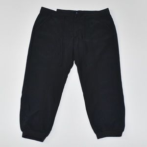 NWT GAP Black Swing Soft Joggers